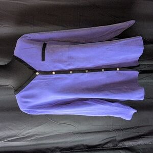 Chico's Top. Size 2. EUC